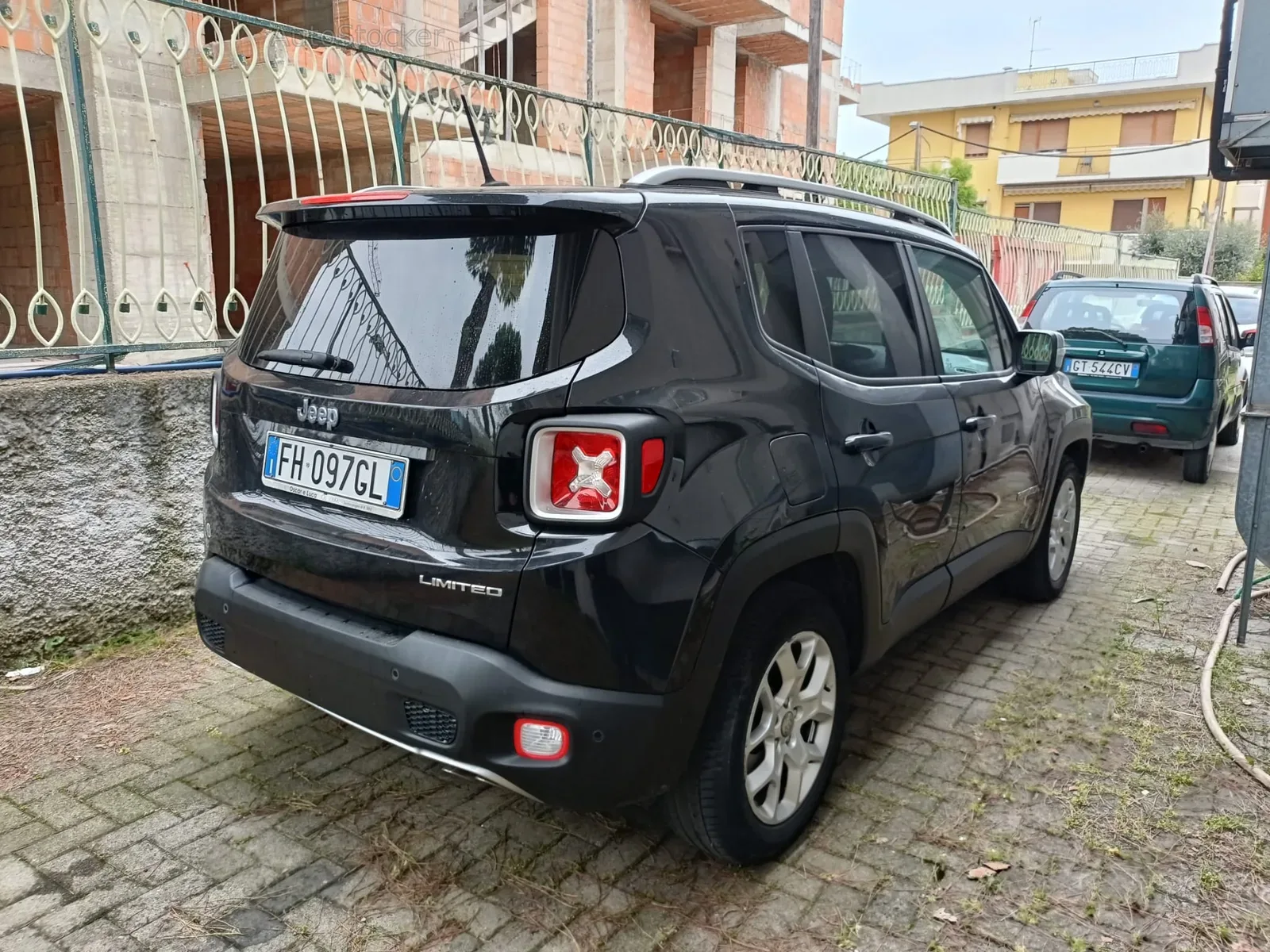 Jeep Renegade (2017) 4