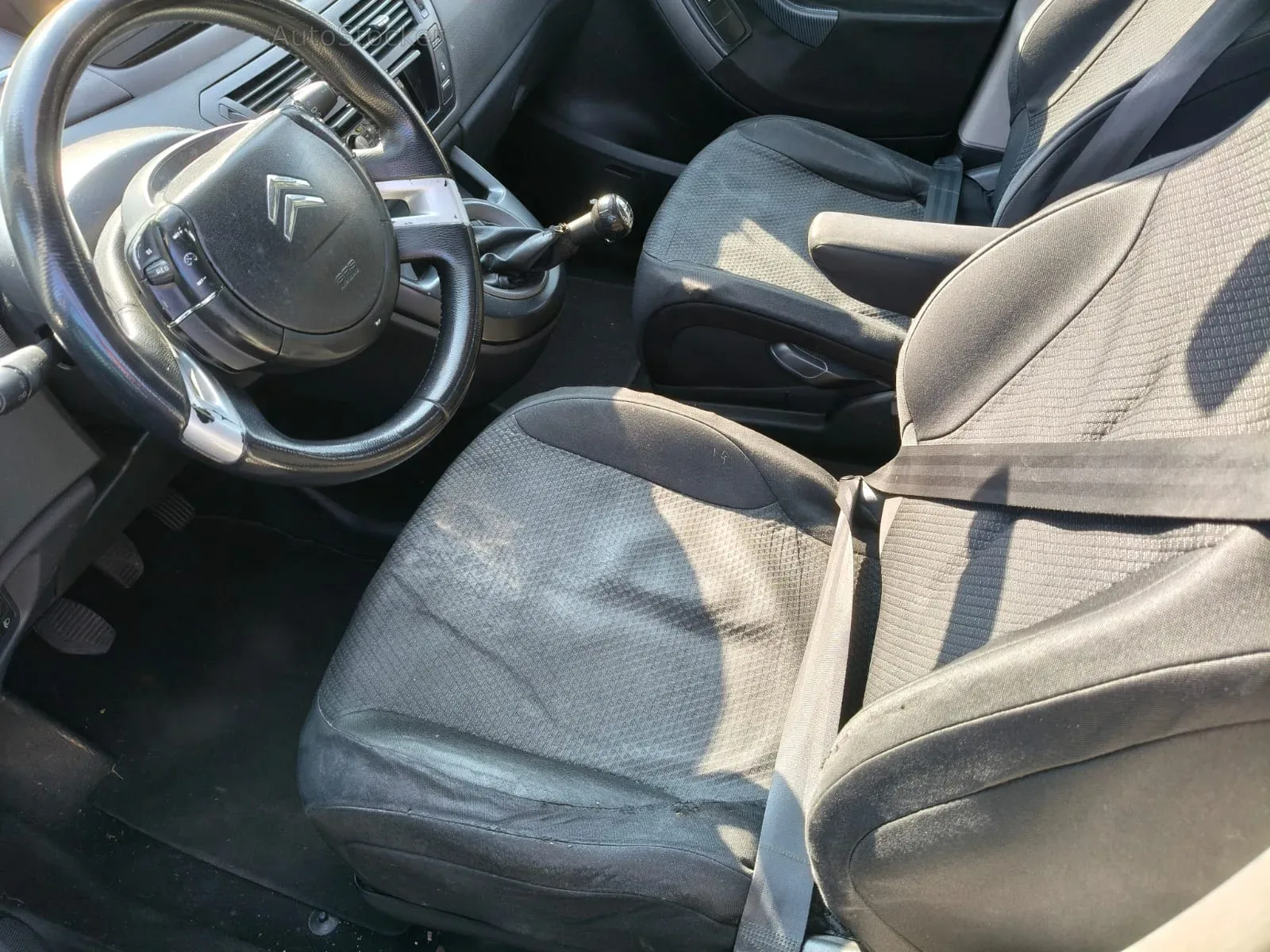 Citroen C4 Grand Picasso (2008) 8