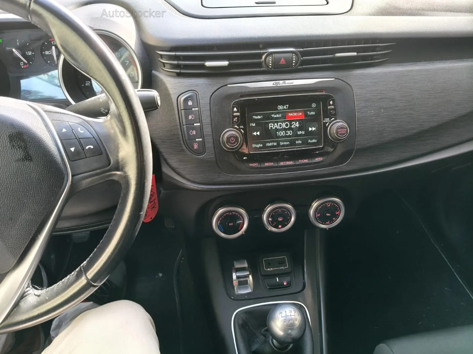 Alfa Romeo Giulietta (2017) 11