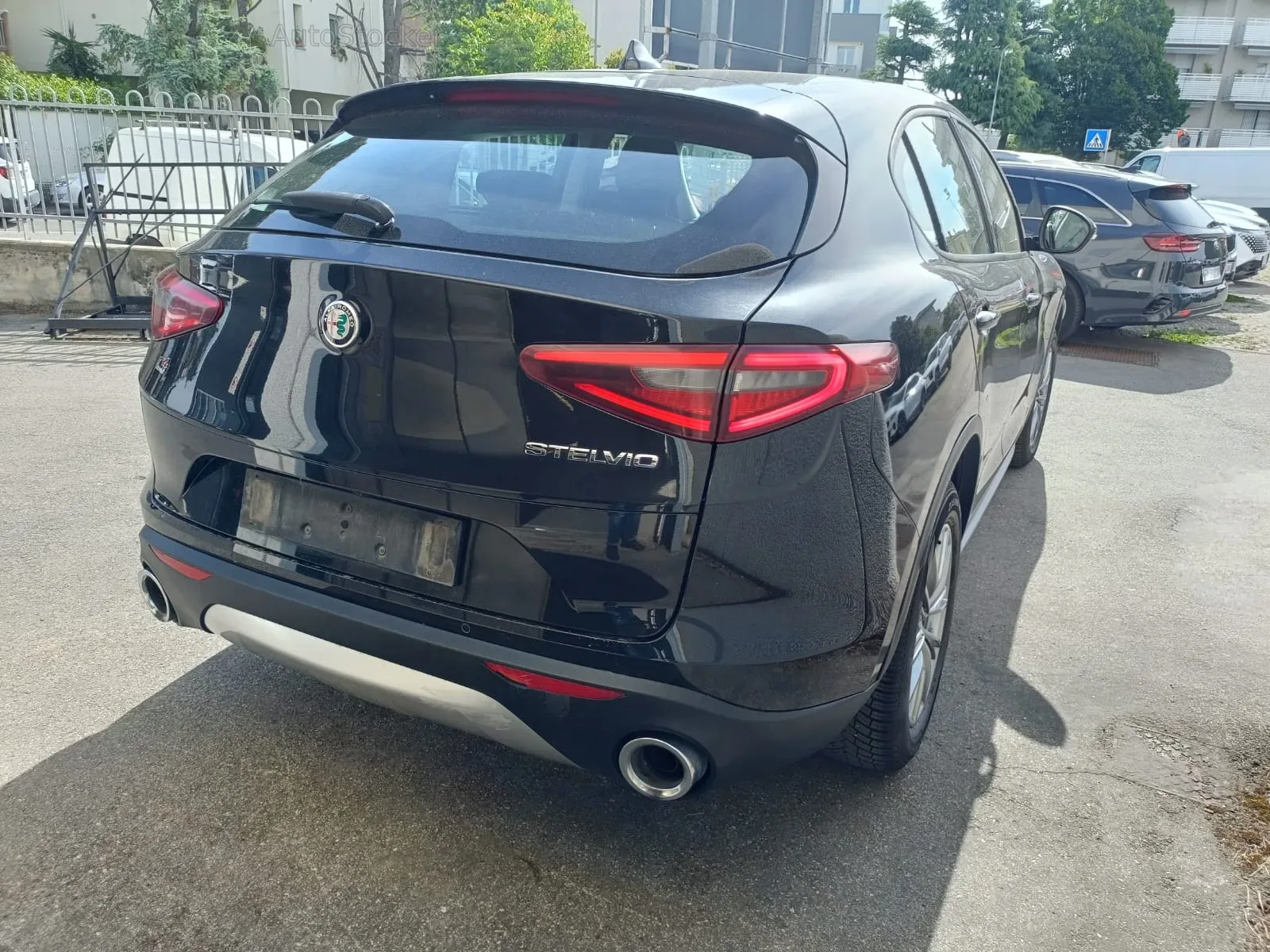 Alfa Romeo Stelvio Q4 automatica (2017) 6