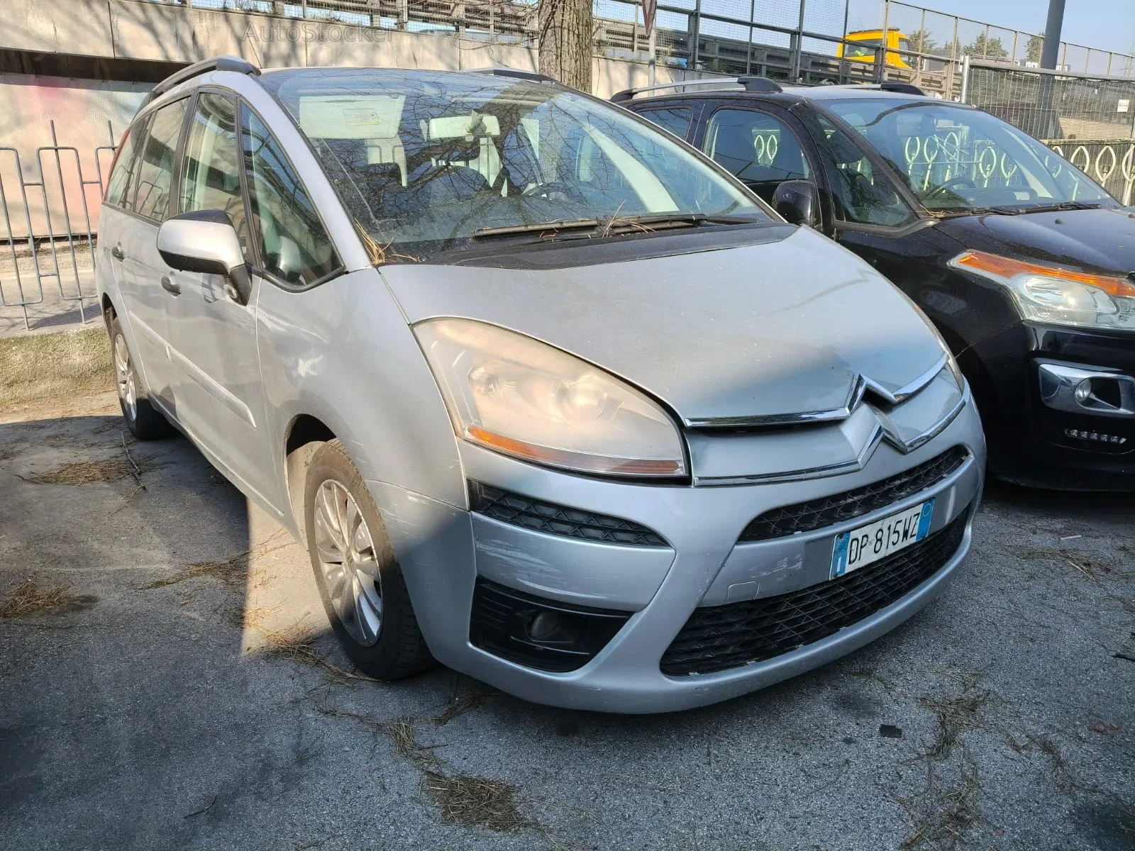 Citroen C4 Grand Picasso (2008) 2