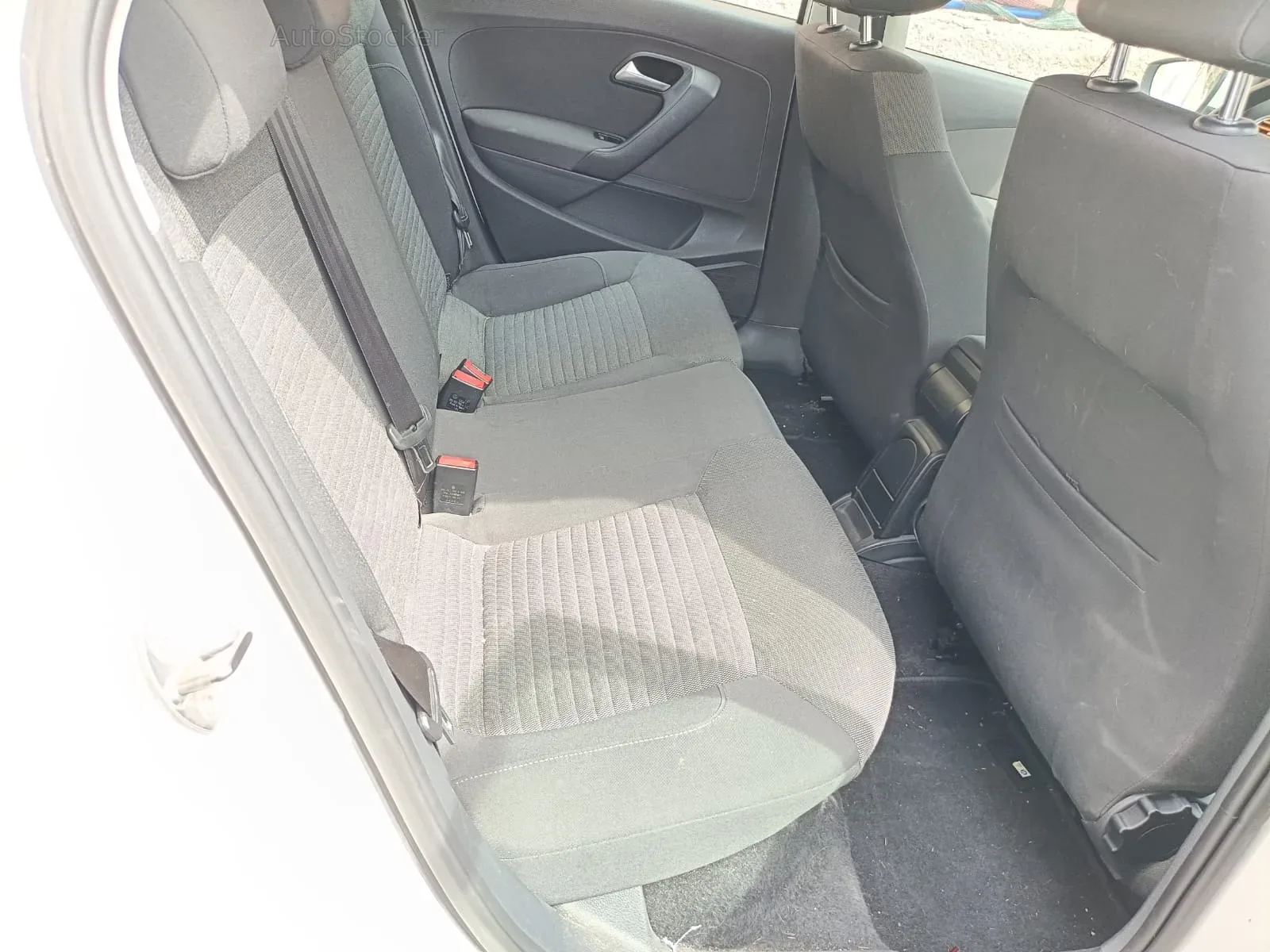 Volkswagen Polo 1.2 gpl (2011) 5