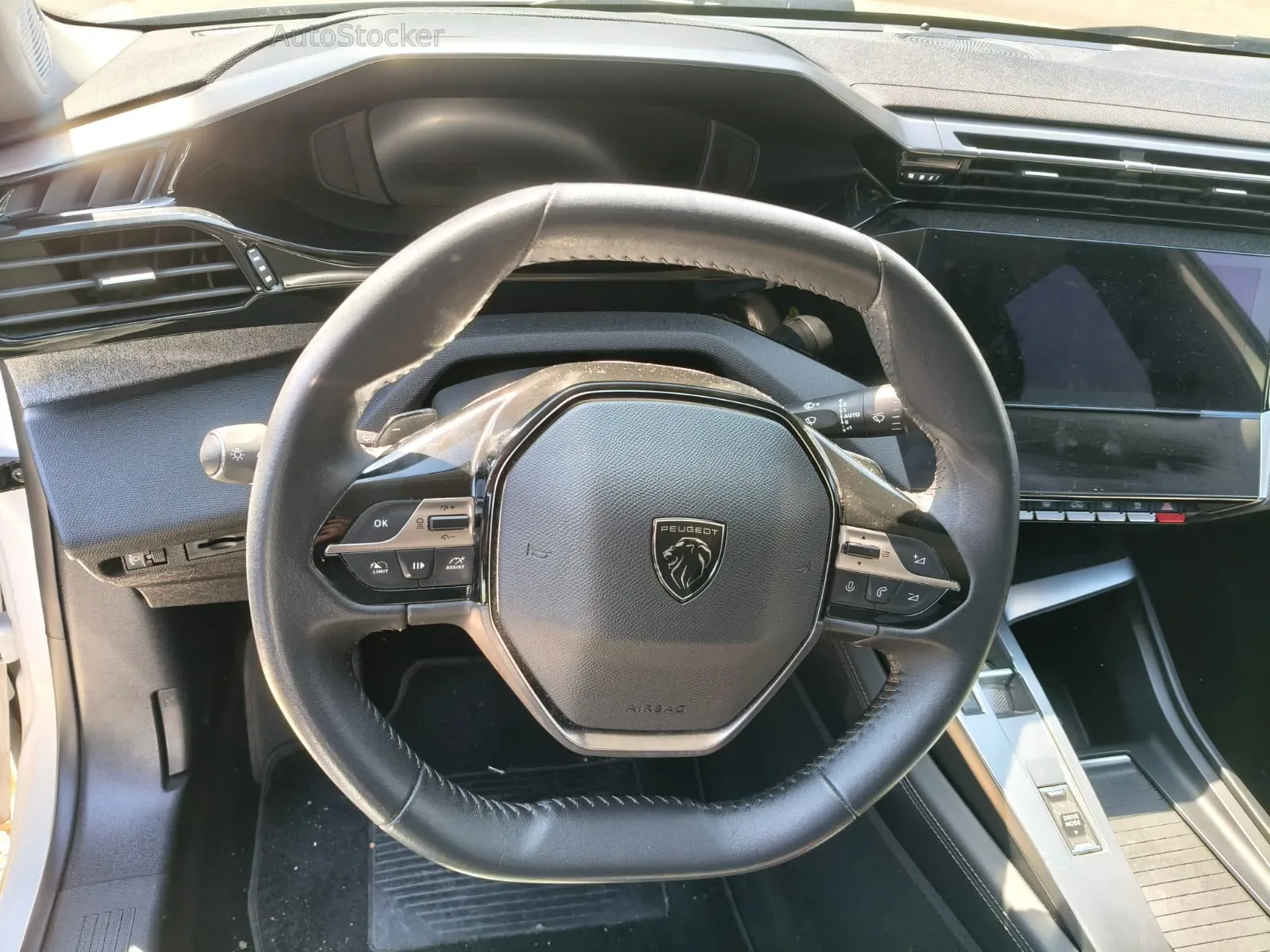 Peugeot 308 (2022) 7