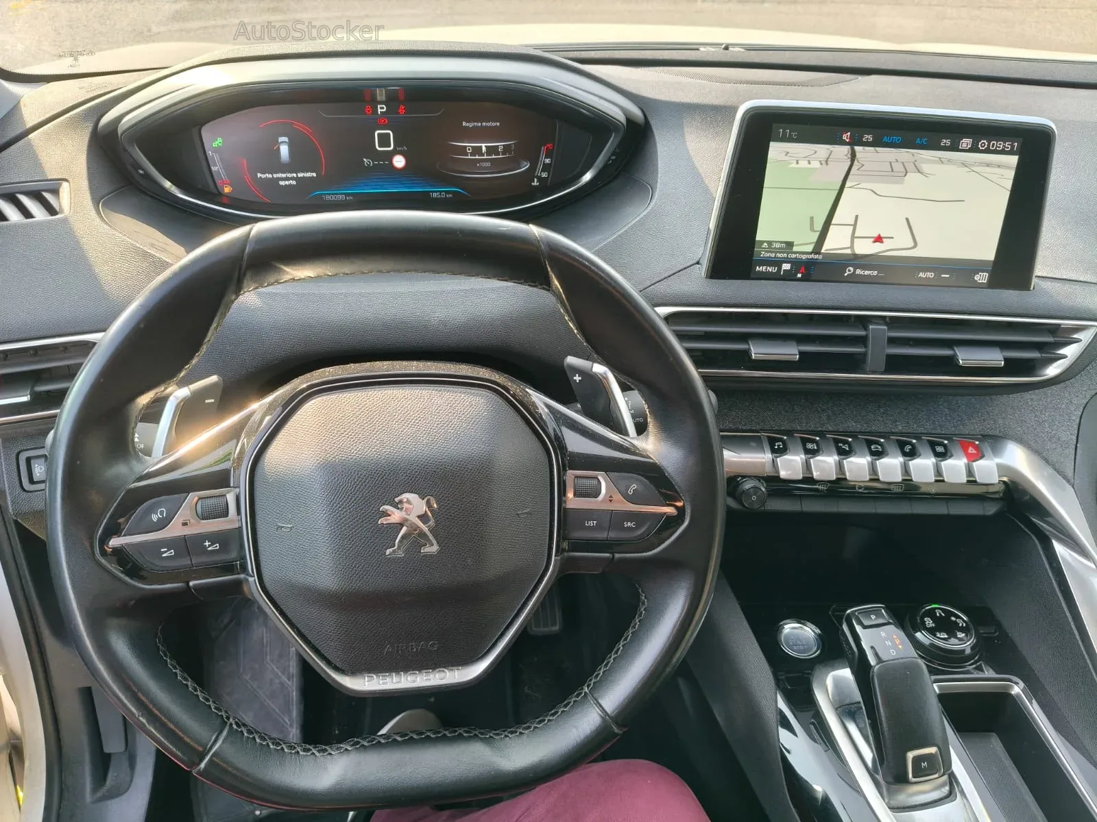 Peugeot 5008 (2019) 11