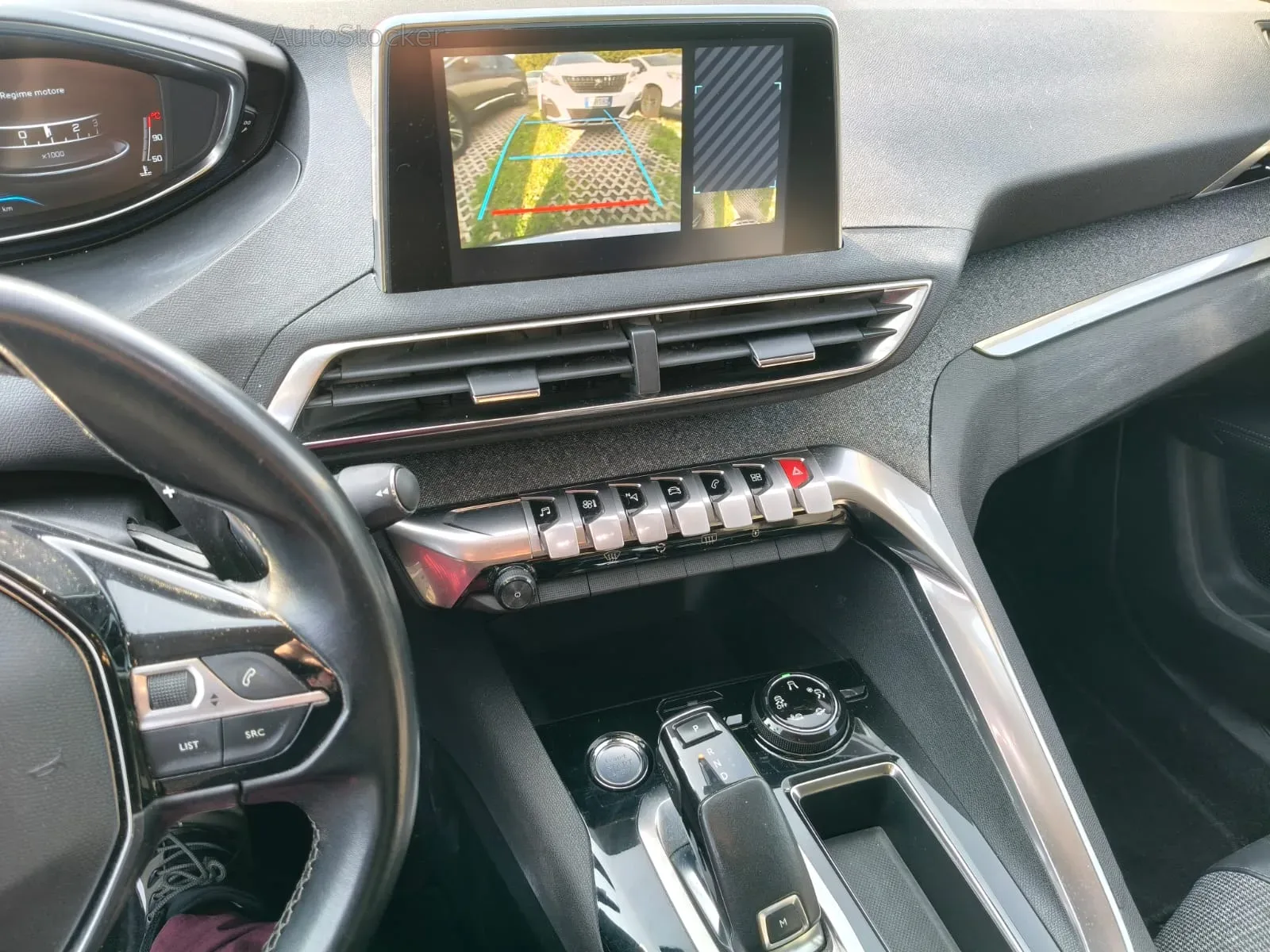 Peugeot 5008 (2019) 9