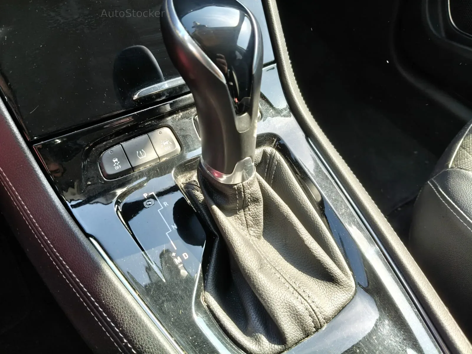 Opel Grandland (2020) 14