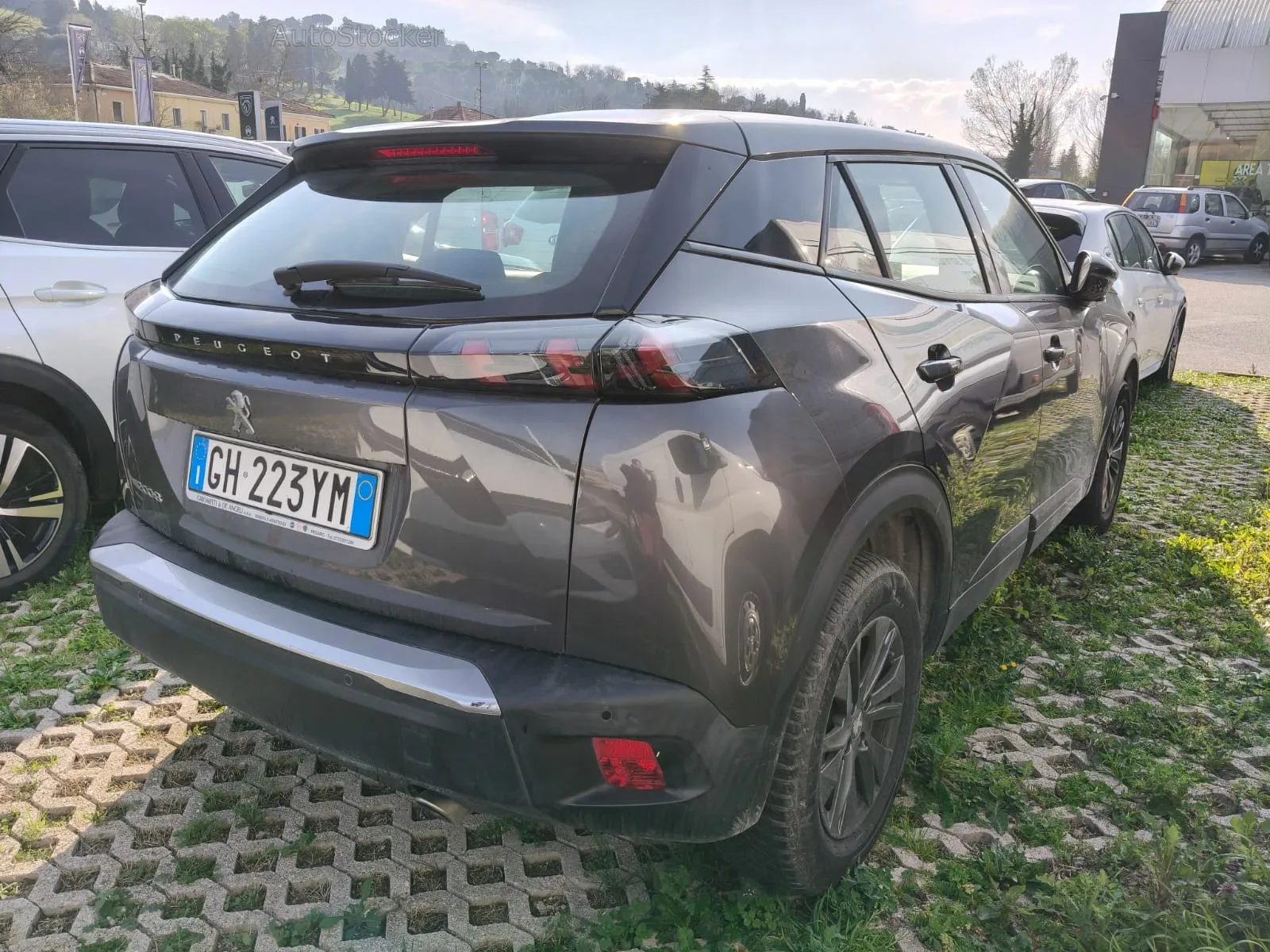 Peugeot 2008 (2022) 3