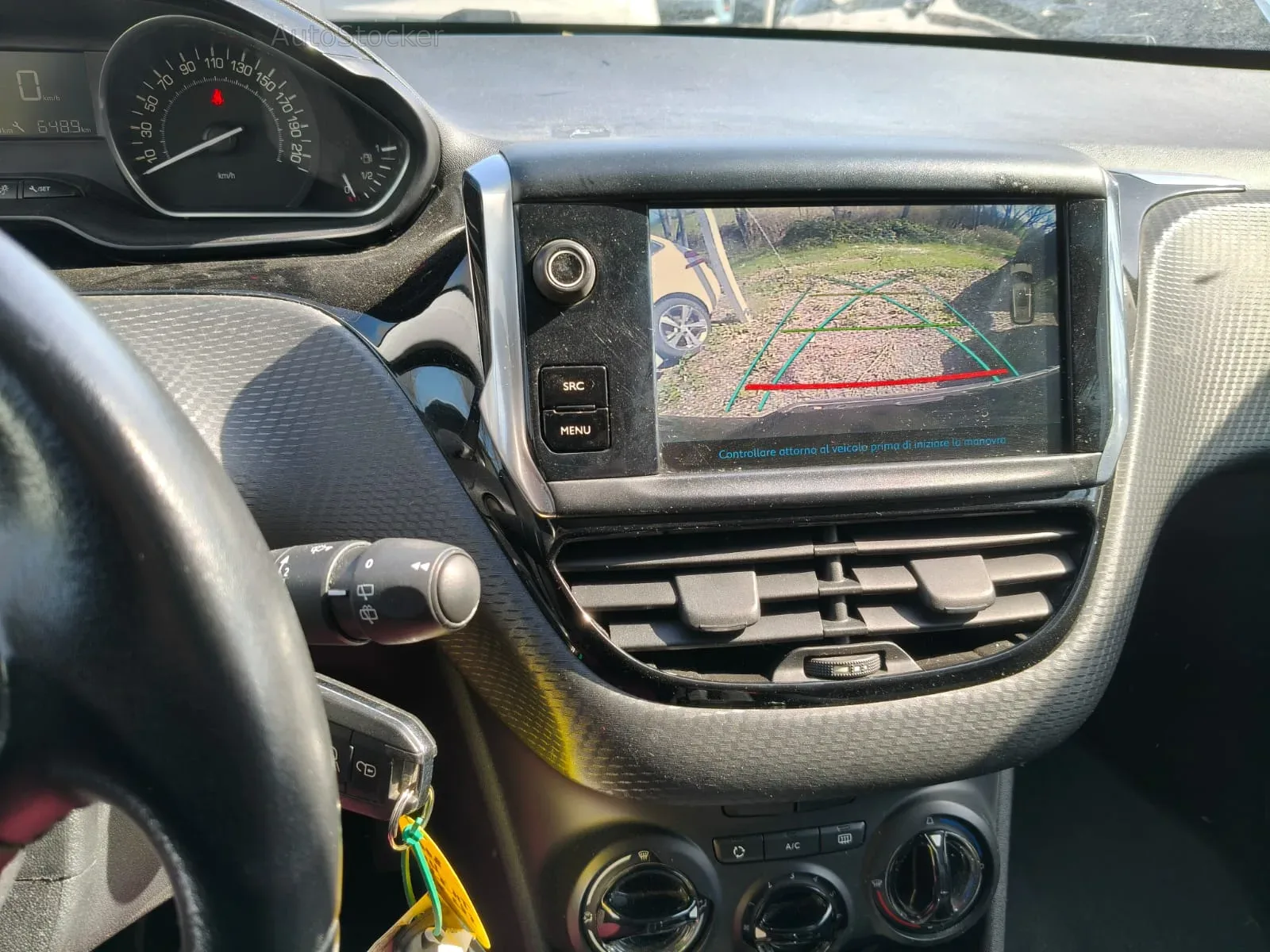 Peugeot 2008 (2019) 12