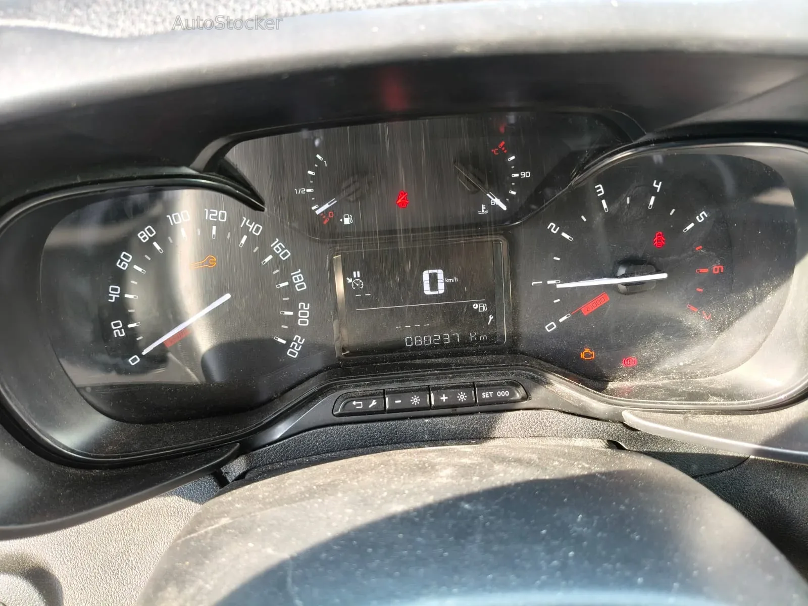 Citroen Berlingo FRIGO (2021) 9