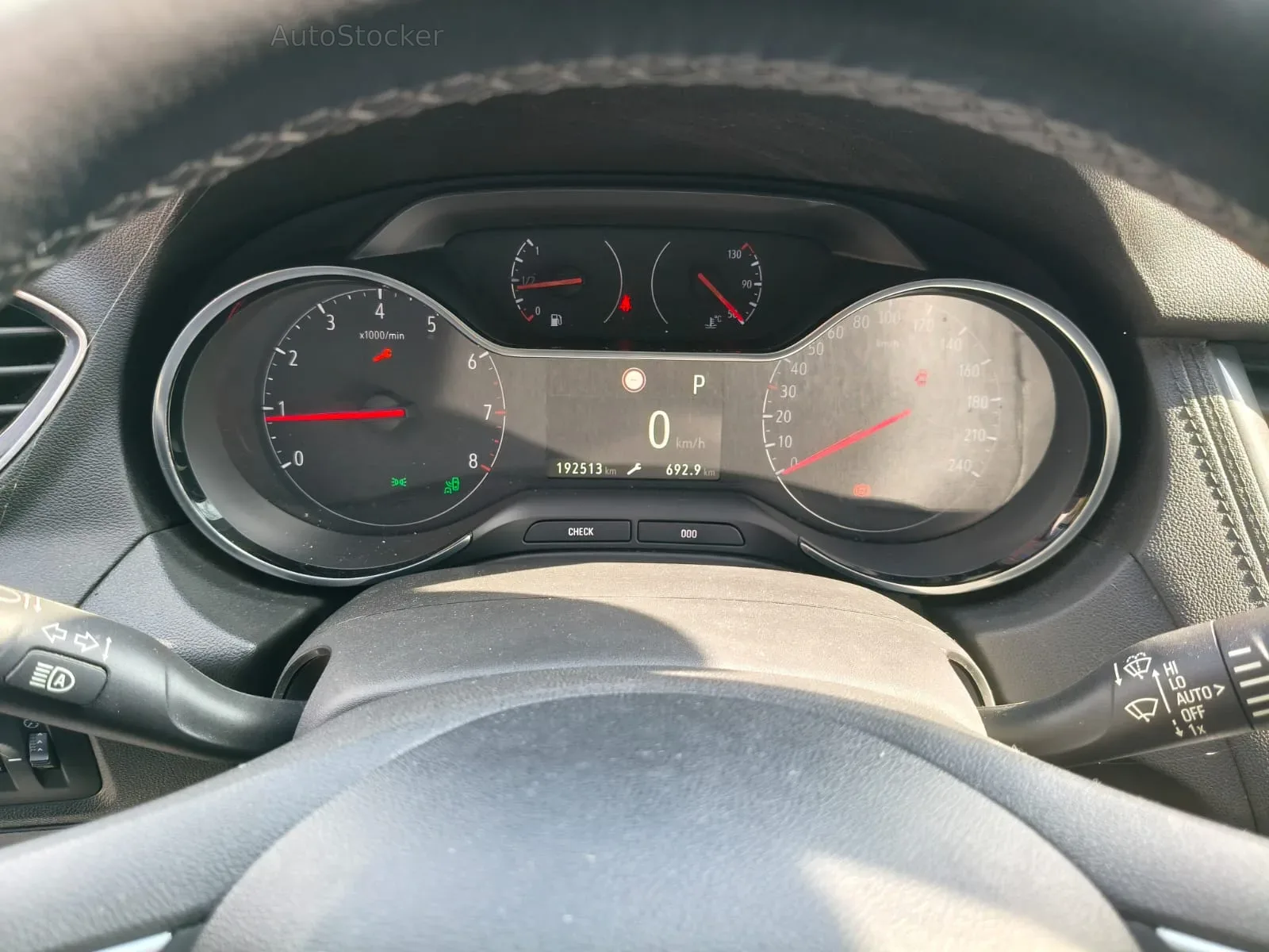 Opel Grandland (2020) 15