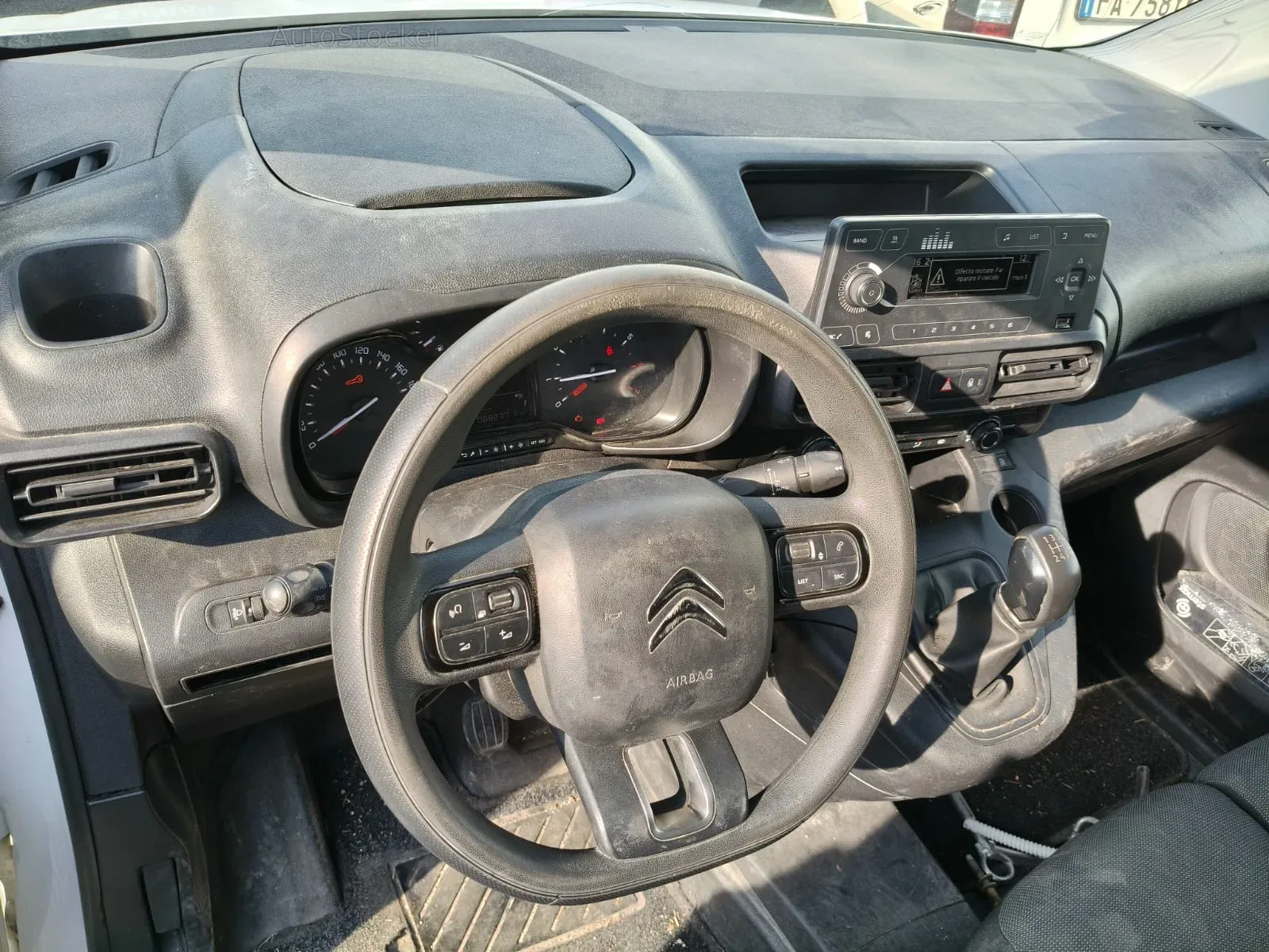 Citroen Berlingo FRIGO (2021) 10