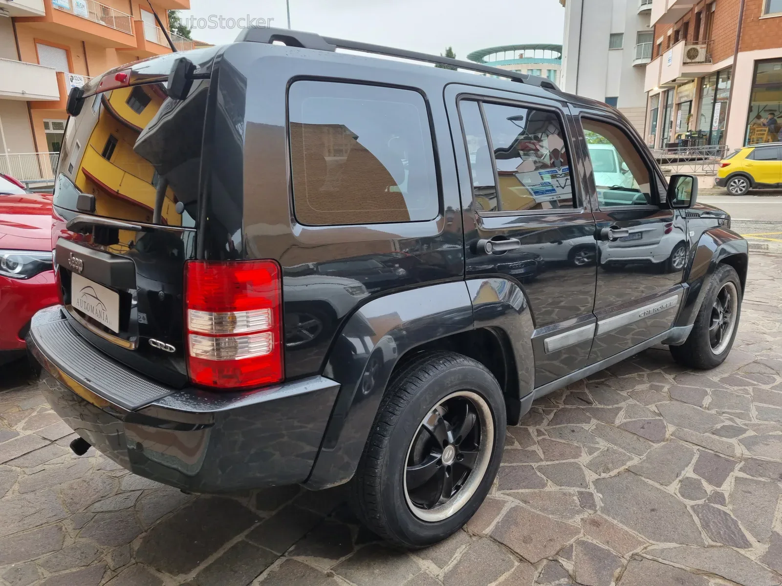 Jeep Jeep Cherokee Cherokee 2.8 crd Limited my11 (2011) 3