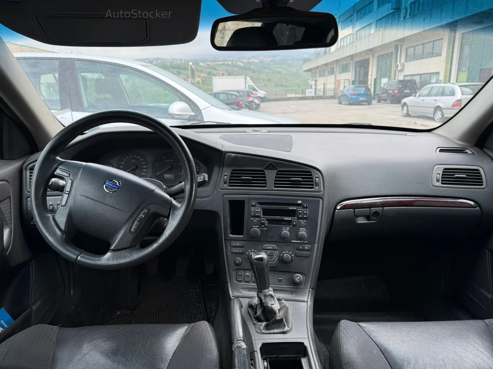 Volvo V70 2.4 D5 Station Wagon (2003) 6