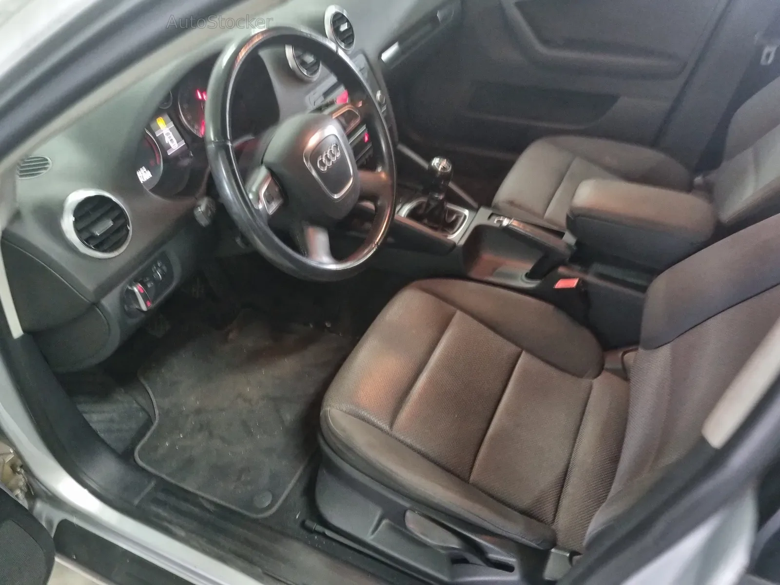 Audi Audi A3 1.6TDi Sportback 90cv (2012) 7