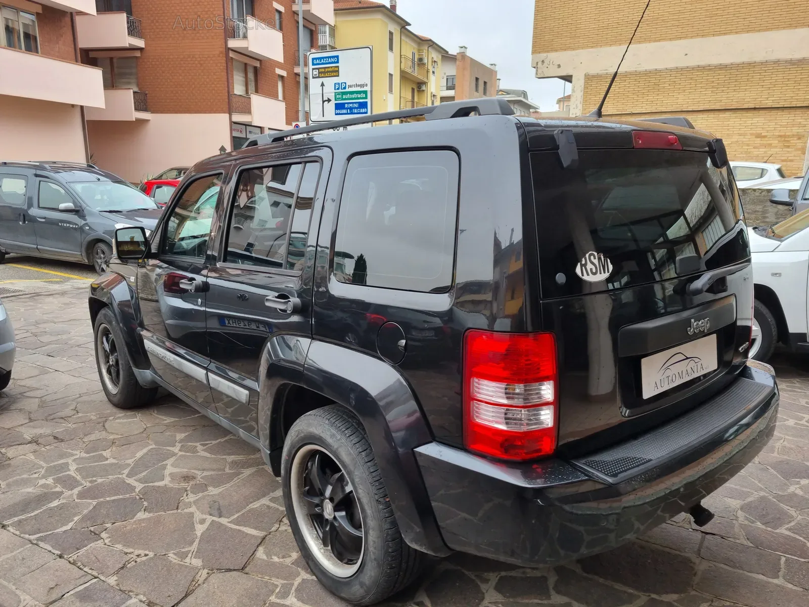 Jeep Jeep Cherokee Cherokee 2.8 crd Limited my11 (2011) 4