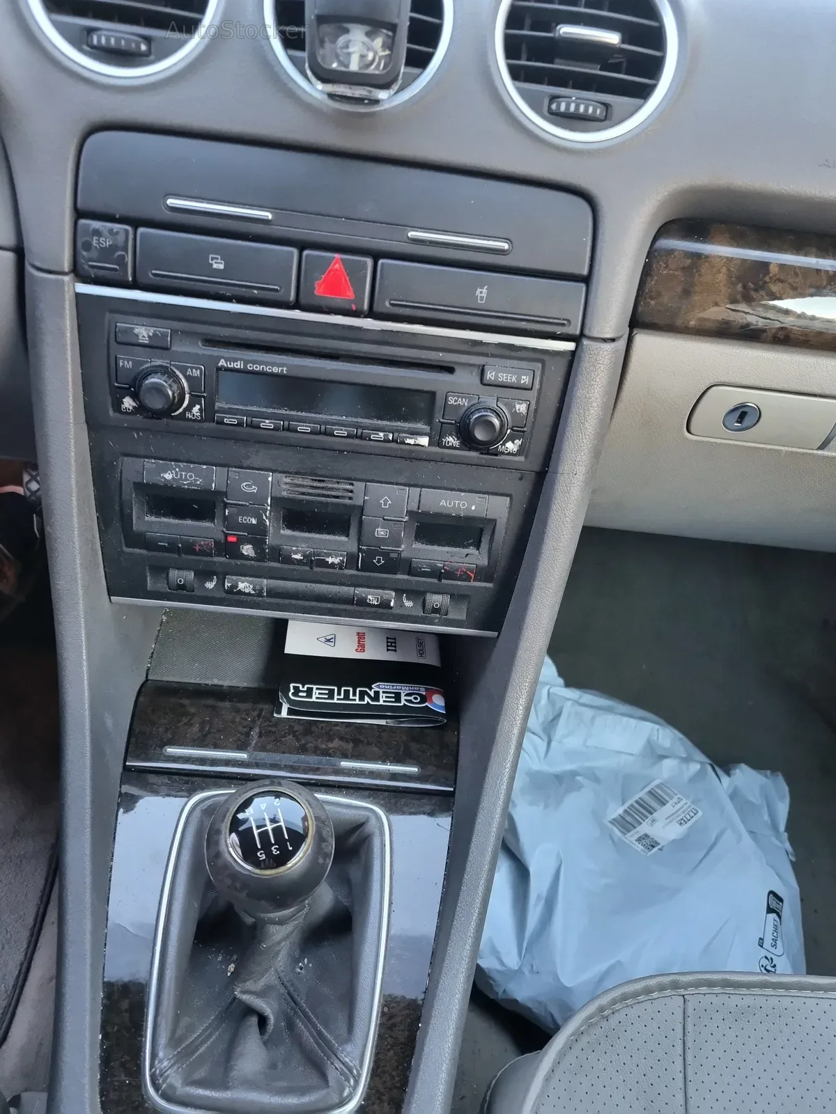 Audi A4 2.4 V6 Benzina Cabrio (2002) 8