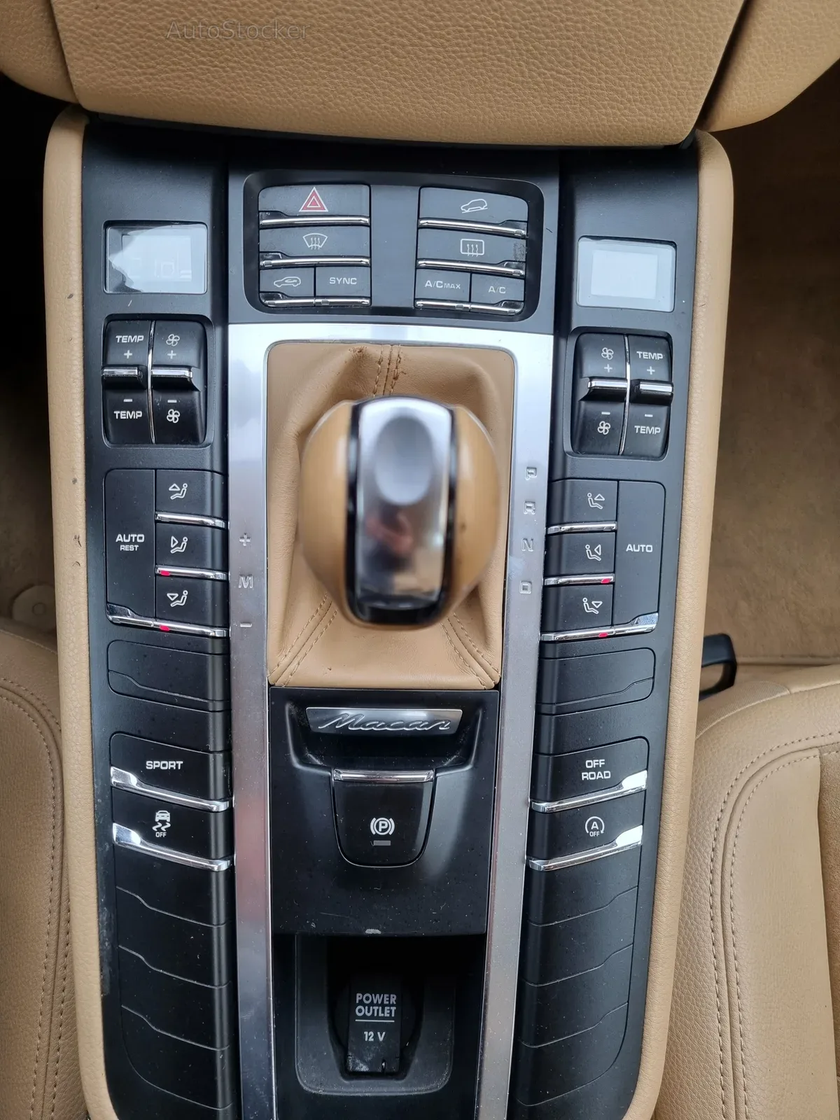 Porsche MACAN 30D PDK (2014) 10