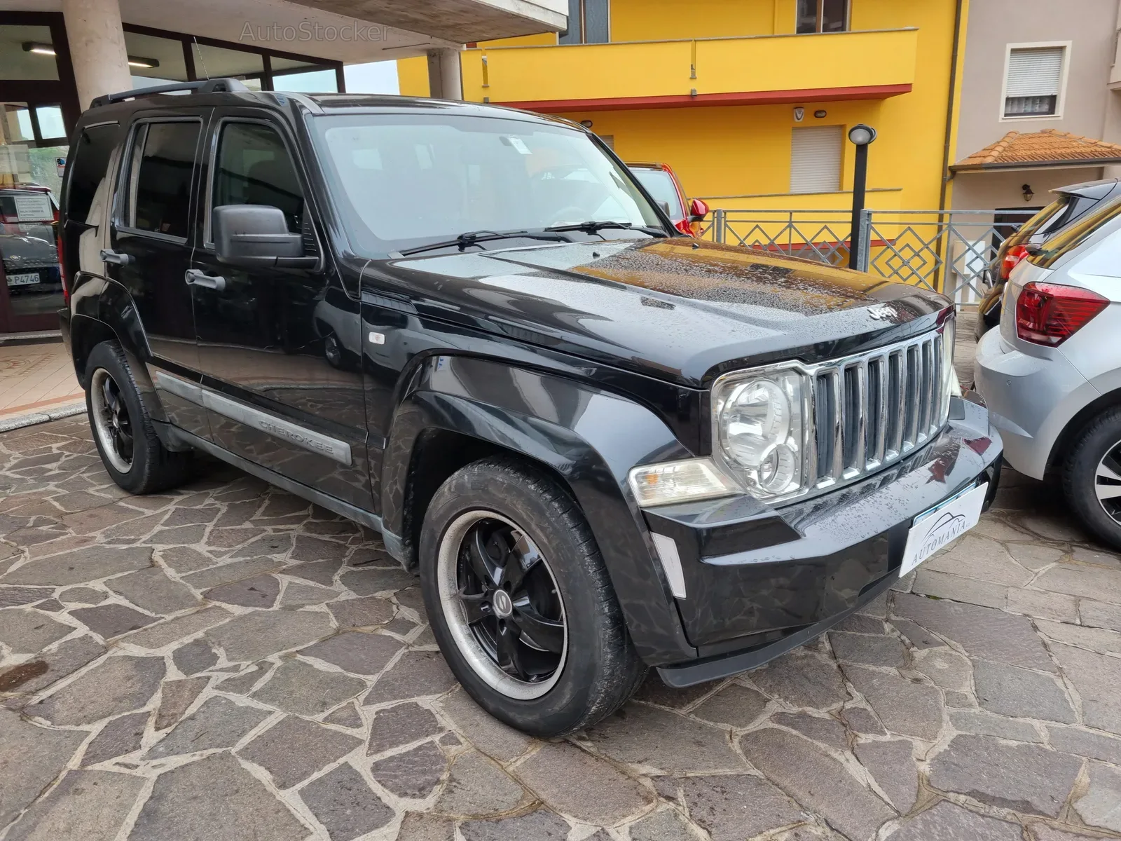 Jeep Jeep Cherokee Cherokee 2.8 crd Limited my11 (2011) 2