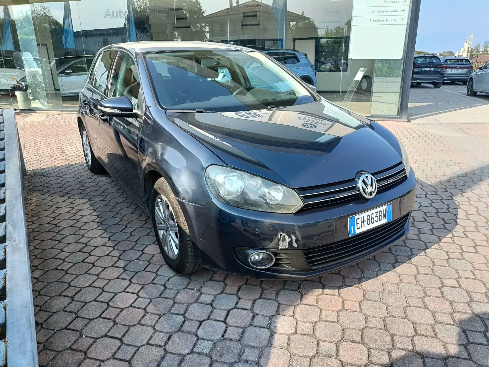 Volkswagen Golf (2011) 2