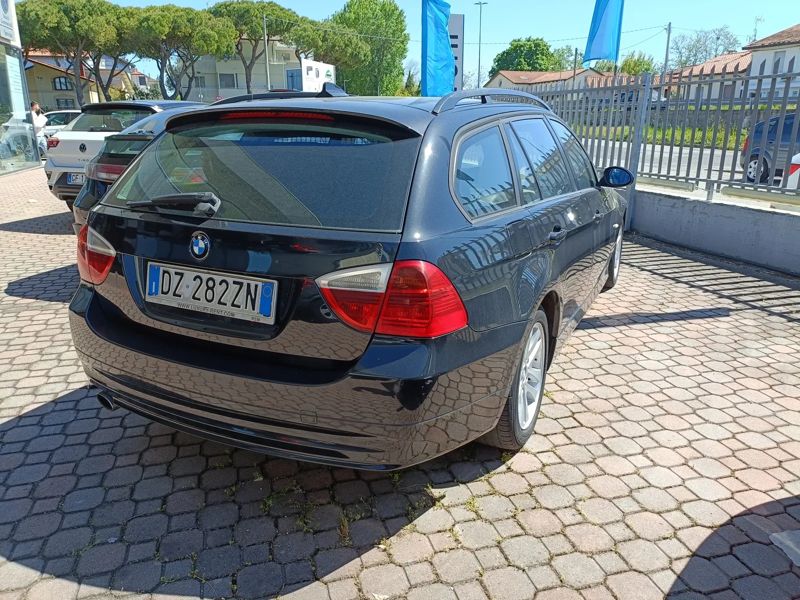 BMW 320d (2008) 5