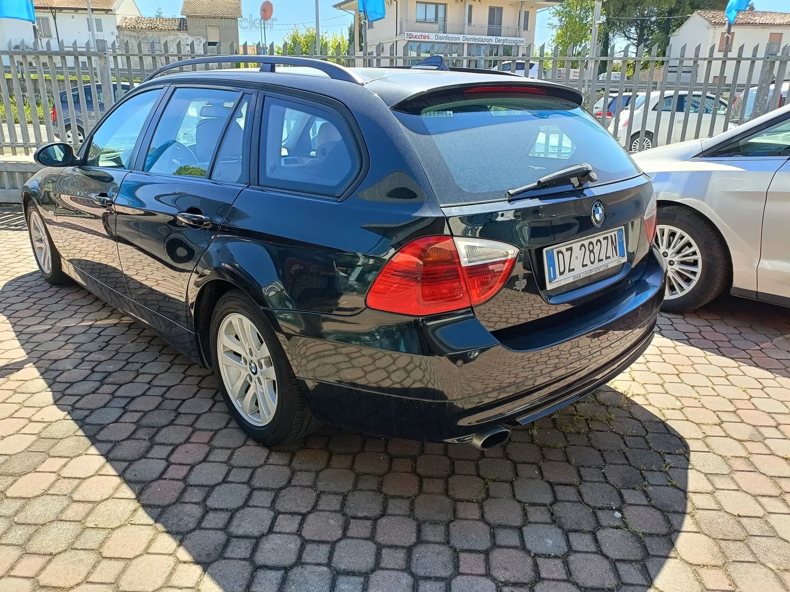 BMW 320d (2008) 4