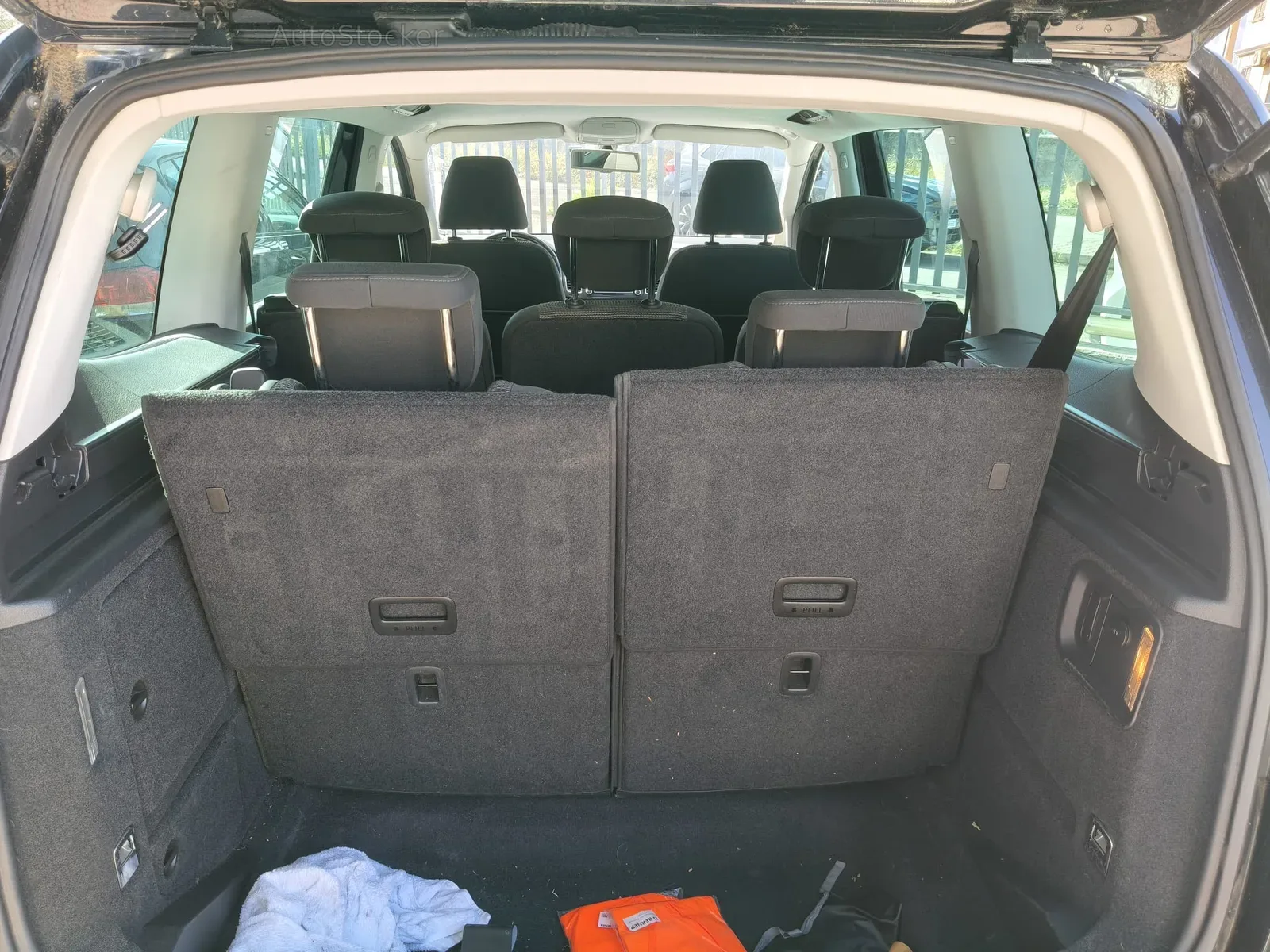 Volkswagen Sharan 7 - posti (2011) 10