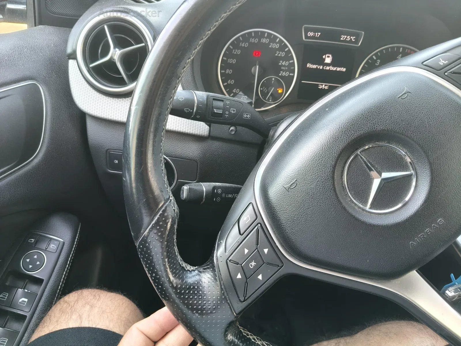 Mercedes-Benz B 180cdi (2012) 15