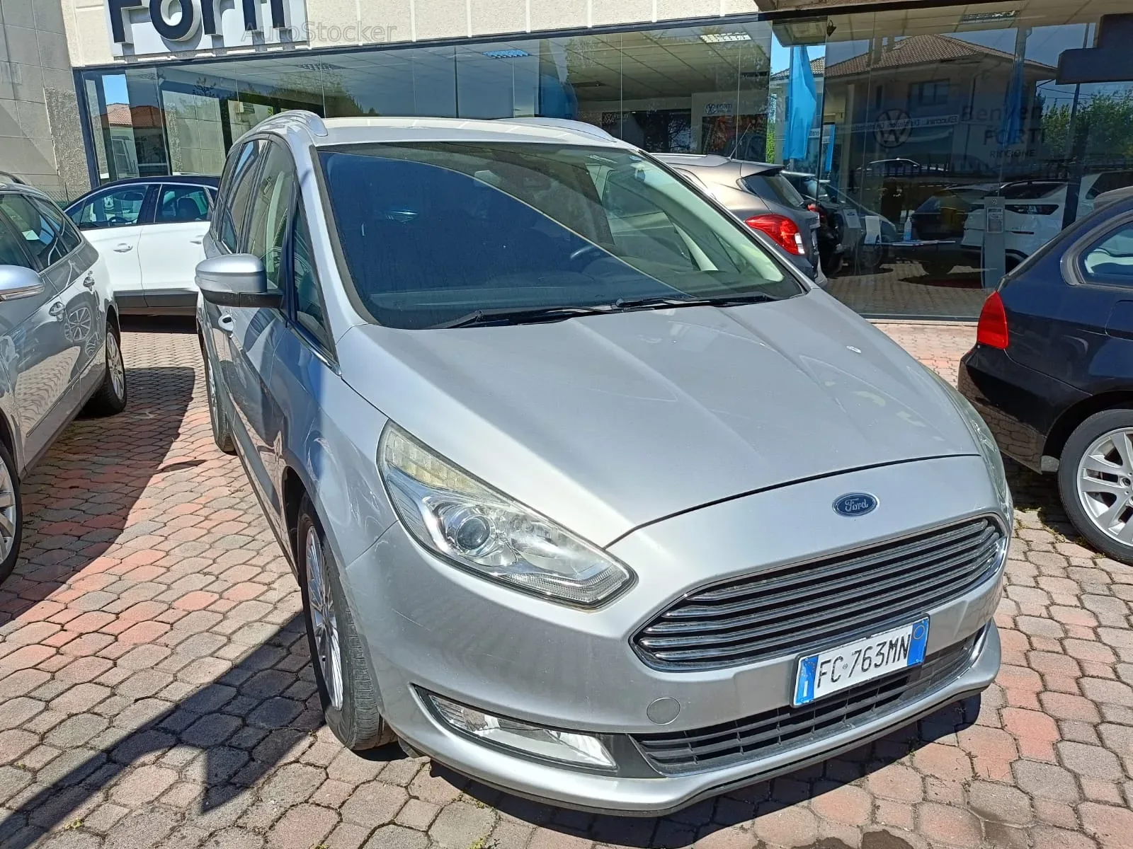 Ford Galaxy (2017) 3