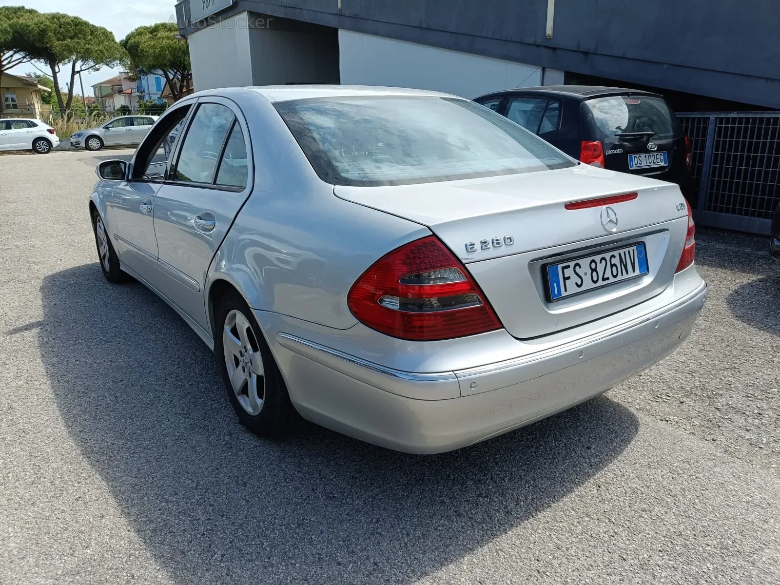 Mercedes-Benz E280cdi (2008) 6