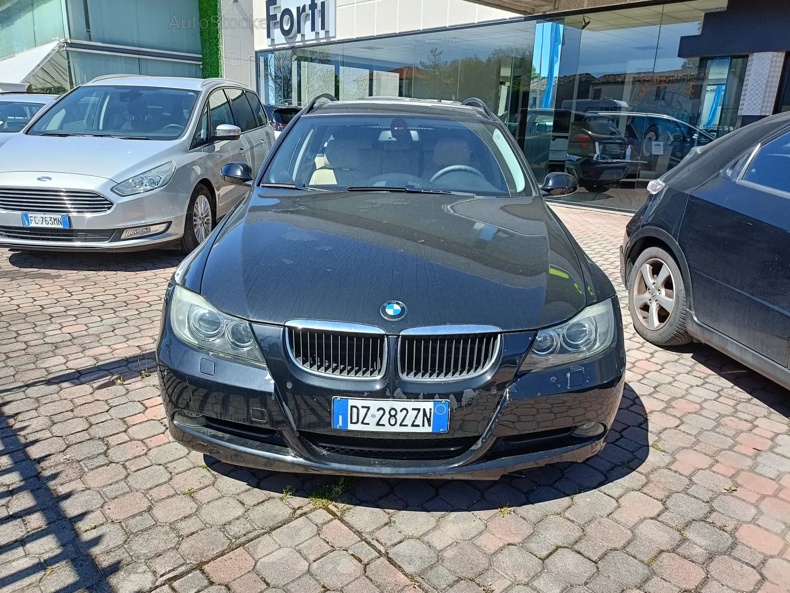 BMW 320d (2008) 2
