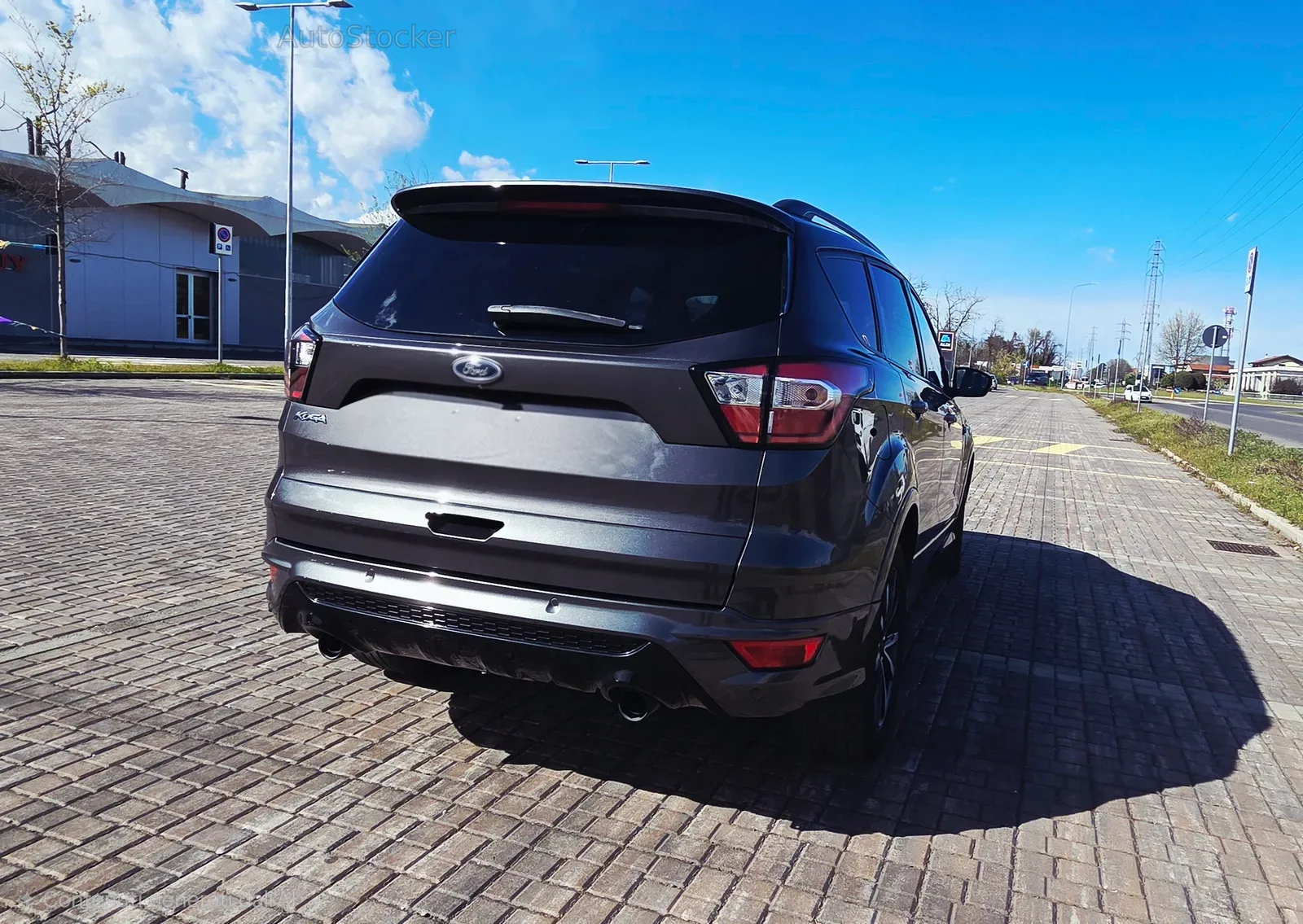 Ford Kuga (2018) 4