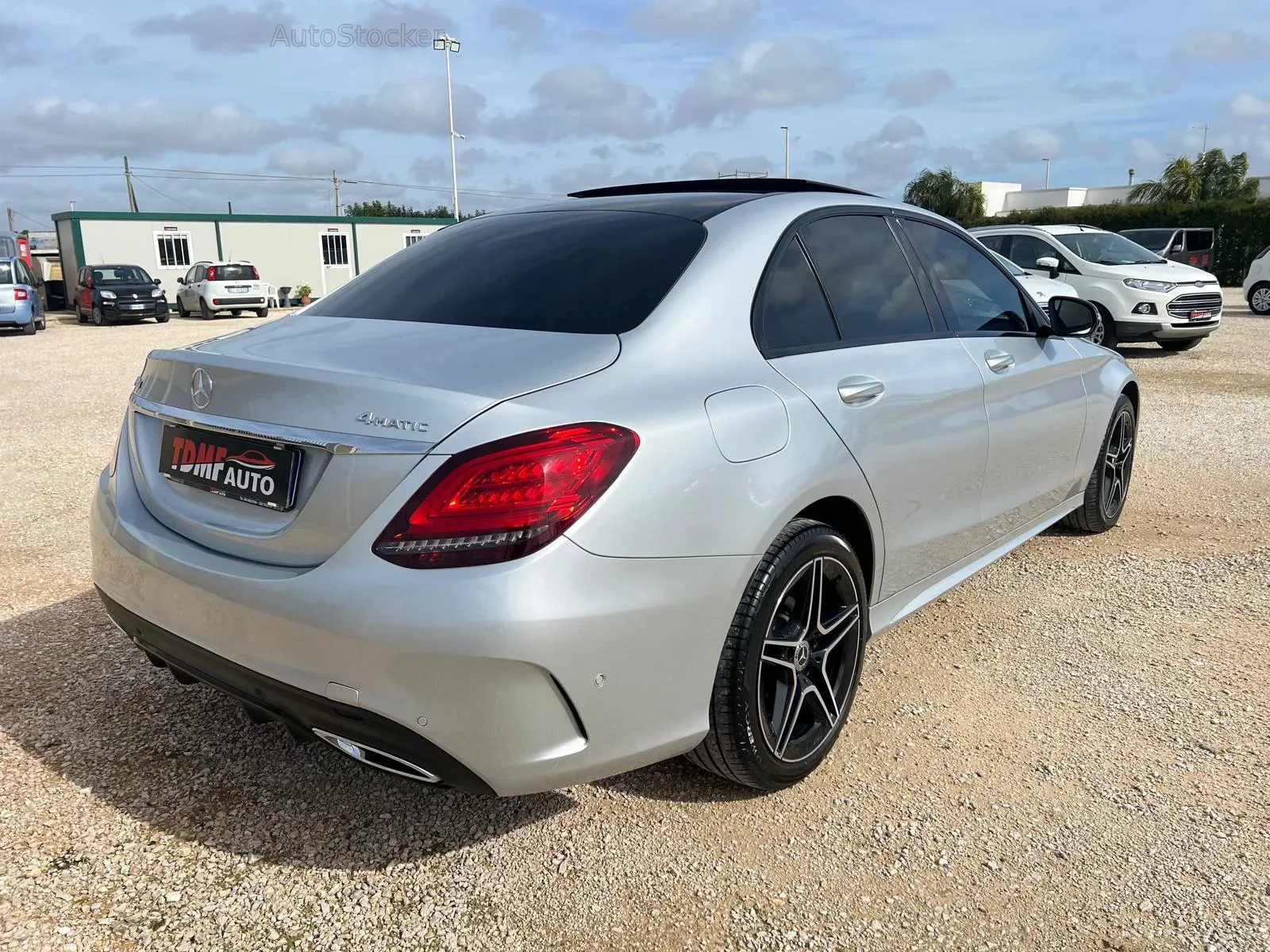 Mercedes-Benz C-Class (2019) 5