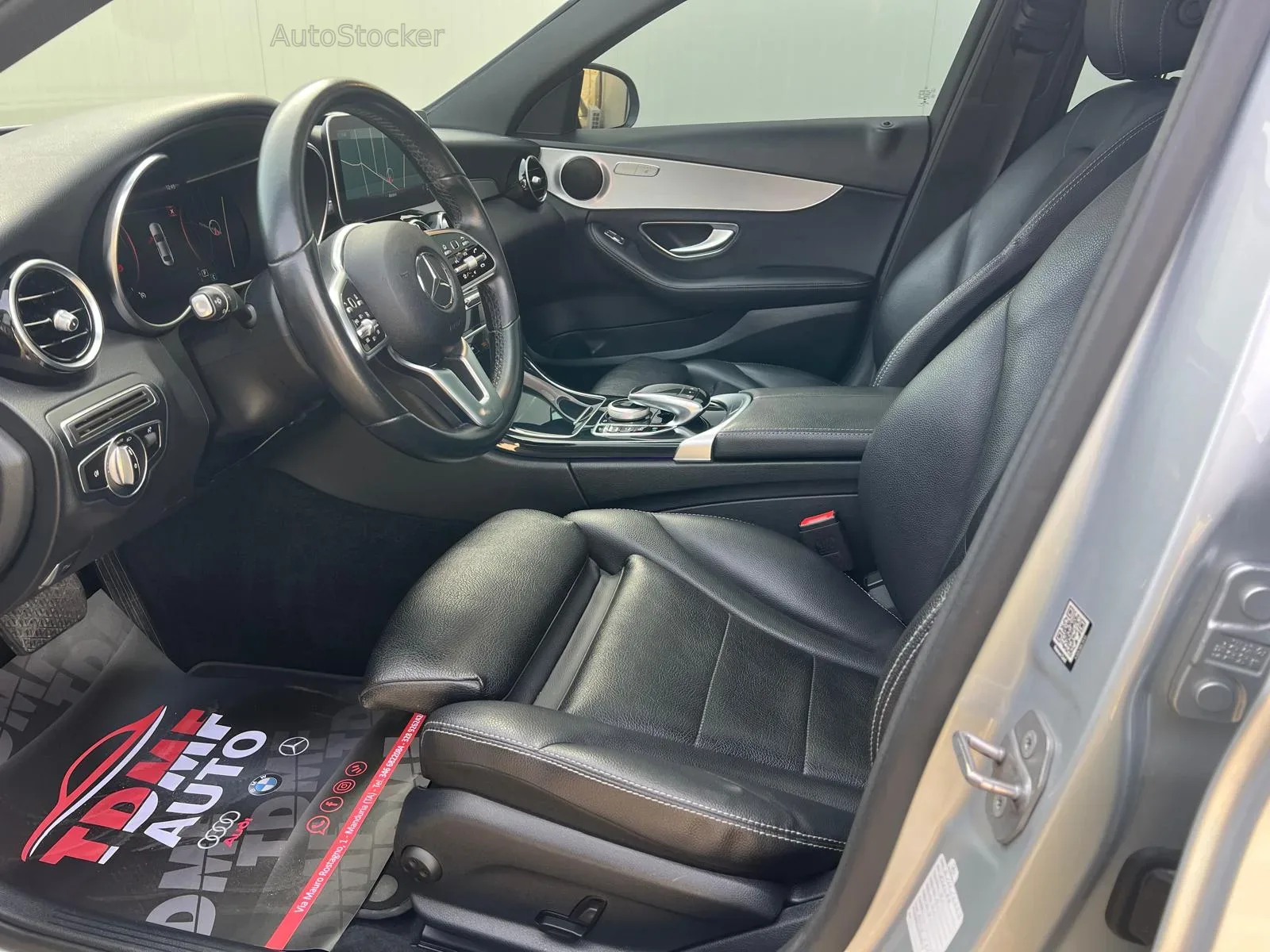 Mercedes-Benz C-Class (2019) 10