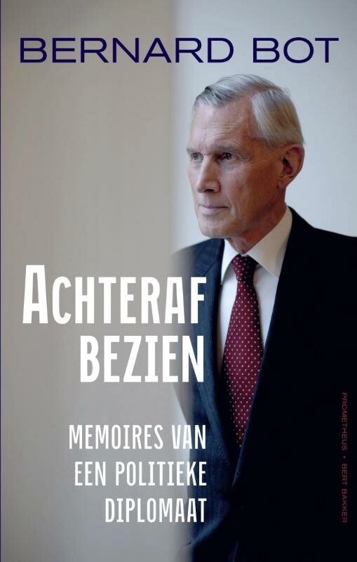 Omslag van Achteraf bezien