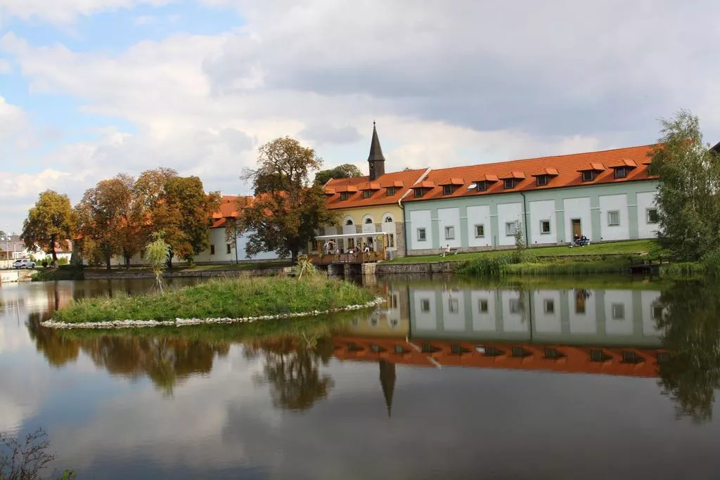 Horní Počernice