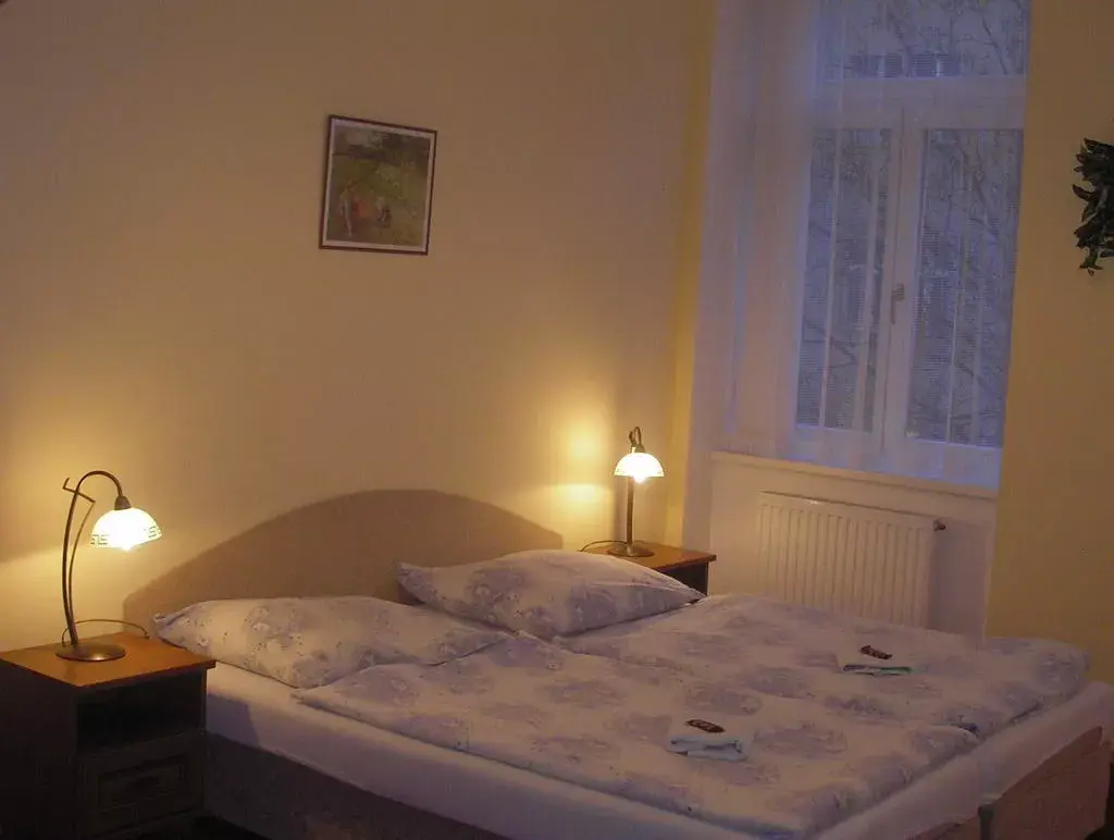 Photo 3 of Aaron pension