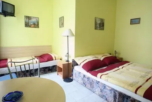 Photo 2 of Guesthouse Alabastr