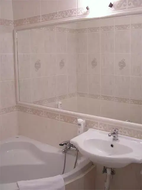 Photo 4 of Hotel Athena Palace