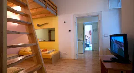 Photo 3 of Guest House Attractive