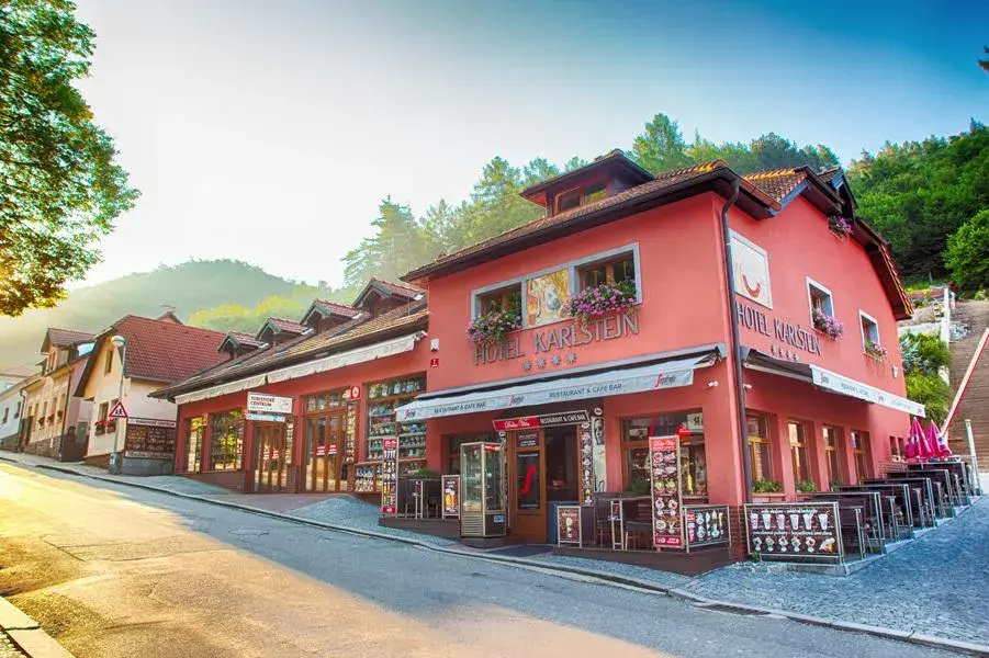 Photo 3 of Hotel Karlštejn