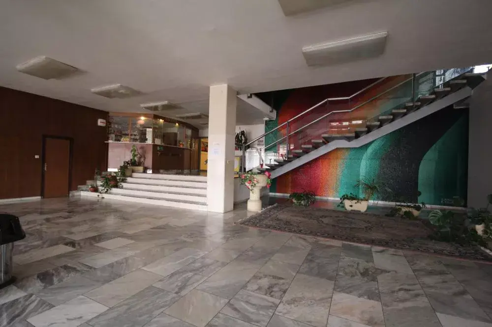Photo 2 of Hotel Probe