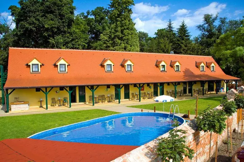 Photo 2 of Garni Hotel 1. Plavební