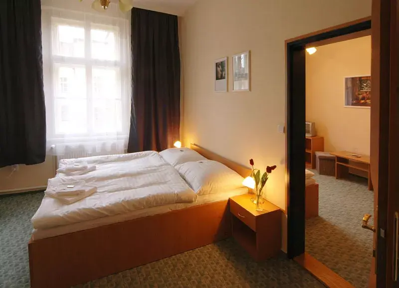Hotel Brixen, Prague New Town