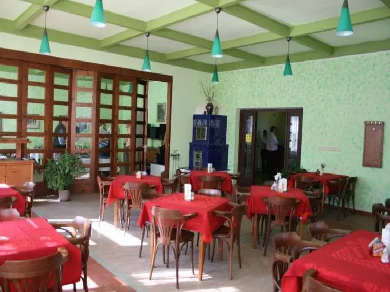 Photo 2 of Chata Macocha