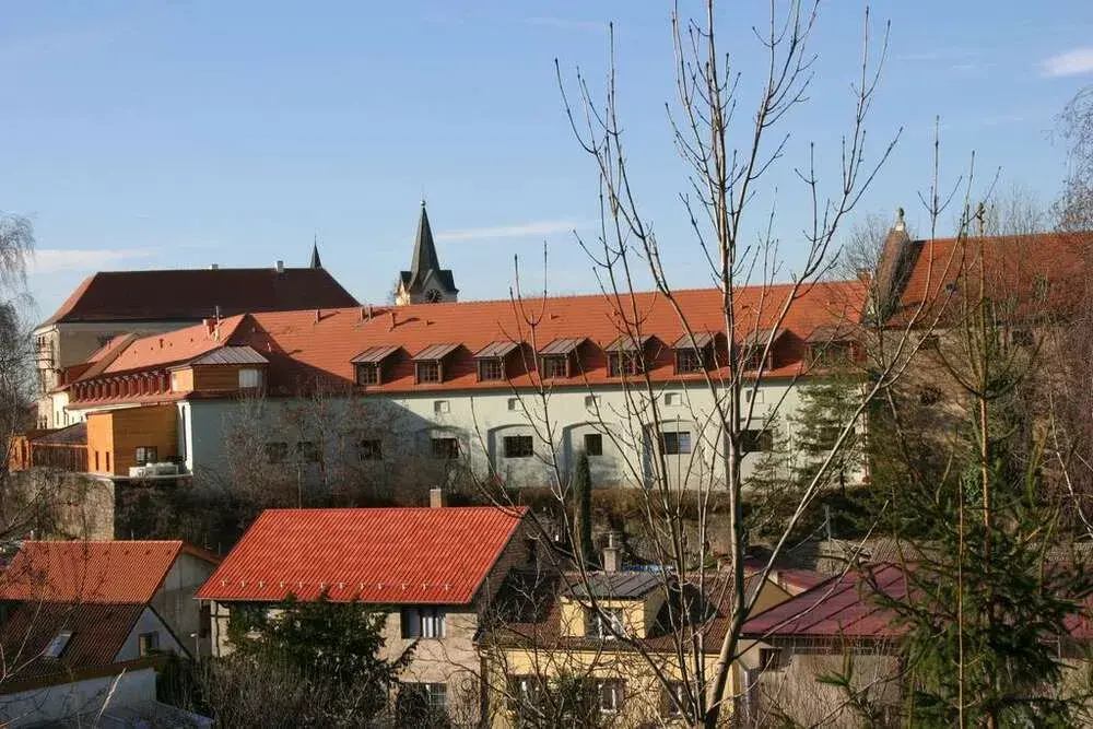 Hotel Chvalská Tvrz, Praha Horní Počernice
