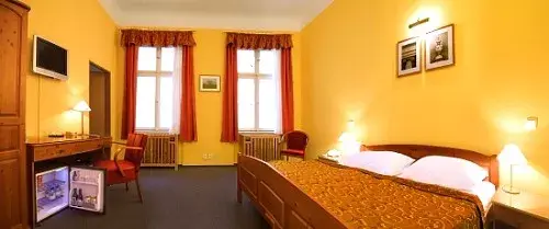 Photo 5 of Cloister Inn Hotel 