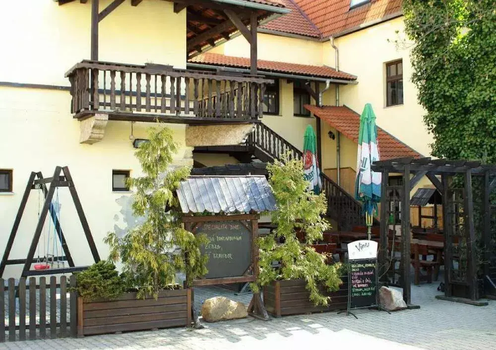 Hotel U Dvou medvídků, Chomutov