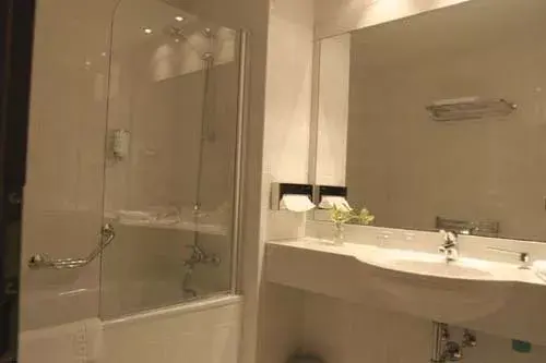 Photo 5 of Hotel Coronet