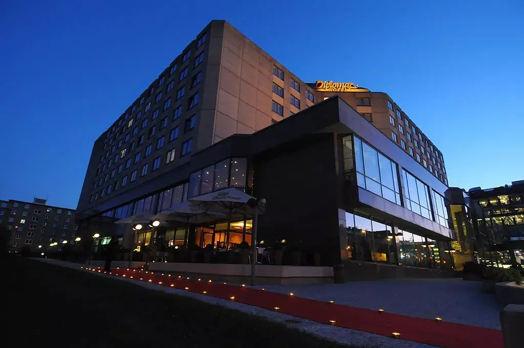 Hotel Diplomat, Praga Dejvice