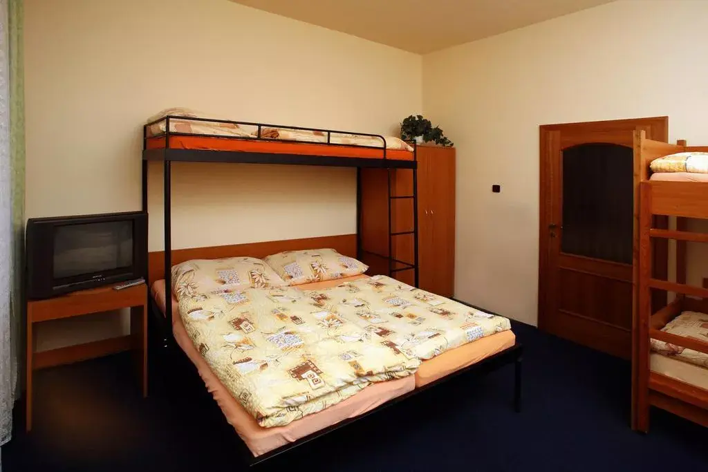 Photo 2 of Euro Hostel